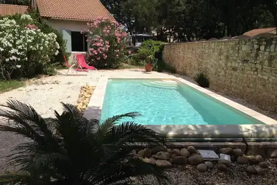 Image de Arpaillargues-Aureillac: près d'Uzès maison +piscine grand jardin arboré