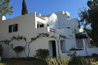 Image de 3 chambres à Balaia Golf Village plein sud avec terrasses et les balcons