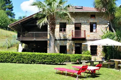 Gîte (location complète) Caserío Urikosolo pour 12 personnes