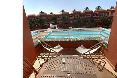 Image de P1 Romantic & Sunny Apartment