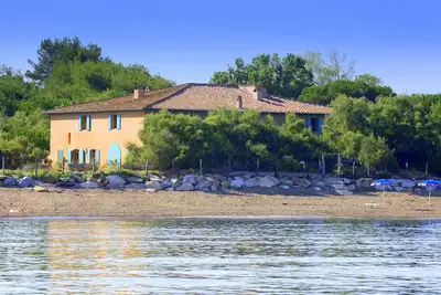 Image de Location vacances trés aimée bord de mer pour 8/10 dans la Toscane magnifique.