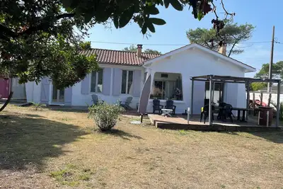 Image de Montalivet : Montalivet Villa avec jardin