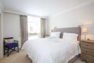 Image de Superbe 2bed / 2. Maison de 5bath mews à Chelsea Sw1