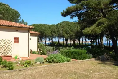 Image de Villa dans le vert et sur la mer-Portoferraio