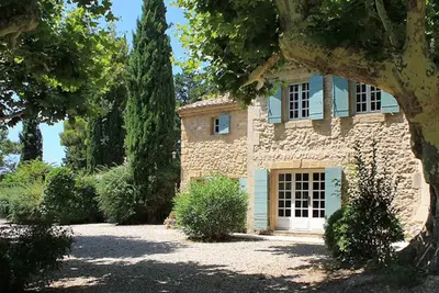 Image de Alpilles, mas provençal, magnifique parc de 1, 5ha, piscine privée, sécurisée