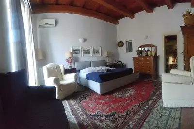 Image de Appartement RÉNOVÉ Dans Le Centre Historique