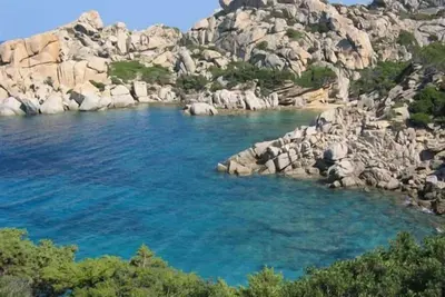 Image de La Maddalena, budget confortable à proximité de nombreuses belles plages gratuites
