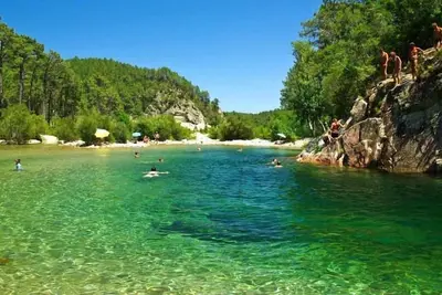 Image de Villa De Charme Au Bord Des Piscines Naturelles
