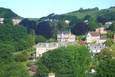 Image de Maison De Ville Victorienne Spacieuse Avec De Belles Vues Sur Le Torrs