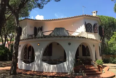 Image de Villa à 80 mètres de la plage de Bernardiini à Perla Marina