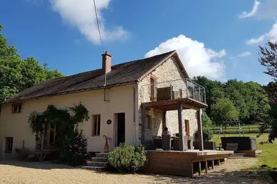 Image de Ferme magnifiquement restaurée avec superbe piscine et Hot Tub. Une grande salle de jeux