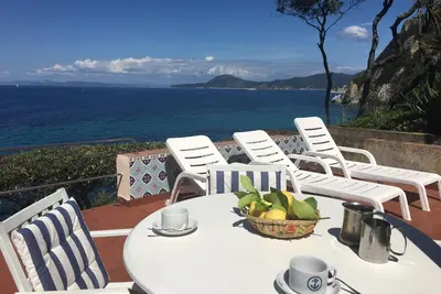 Villa avec vue sur la mer