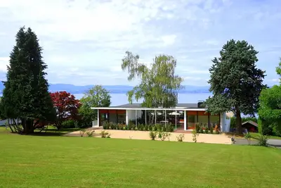 Image de Evian, Vues Spectaculaires sur Lac Léman, 300 m de l'Hotel Royal (5 etoiles)