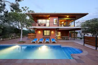 Image de Villa Montane - Quartier résidentiel Cala Canyelles