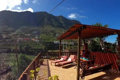 Image de Maison confortable avec vue sur la vallée de Hermiga