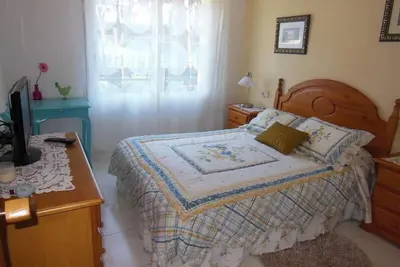 Image de Appartement 2 ch. avec parking privée, piscine, tres près de la mer.