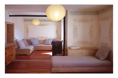 Image de Bel appartement décoré de fresques dans le quartier de Bormio-Bagni Vecchi