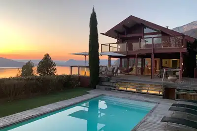 Image de Location Villa de Lumière Classé 5 étoiles Lac d'Annecy Veyrier 10(12) personnes