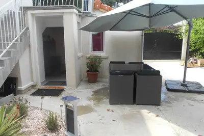 Image de Petits maisonnette studio coquet proche du centre ville de Lyon