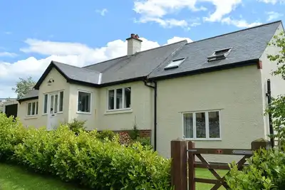 Image de Niché dans Northumbrian Village Of Otterburn w / Sun Lounge Pour Patio et jardin