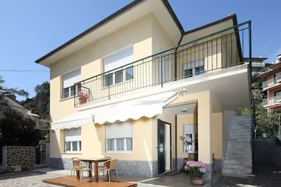 Image de Appartement Villa delle Ciliegie Orchidea à 2 minutes de la plage de Deiva