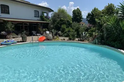 Image de La Bouganville - Piscine et détente