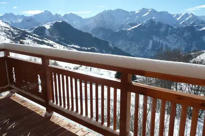 Image de Chalet, 80 m2 avec terrasse 17 m2 plein Sud, vue exceptionnelle.