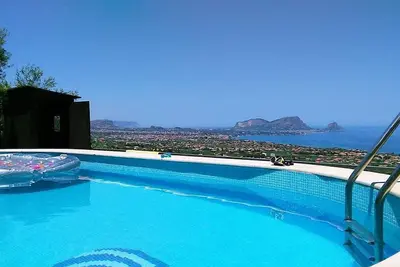 Single villa at the foot of nature reserve breathtaking sea view private pool