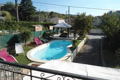 Image de Haut De Villa Avec Piscine Chauffee  A La Gaude Village  Proche Cagnes Et Nice