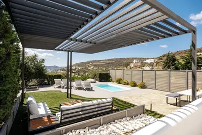 Image de Piscine privée 2. 5 x 4 m, des vacances reposantes, conviviale et familiale, près de la plage