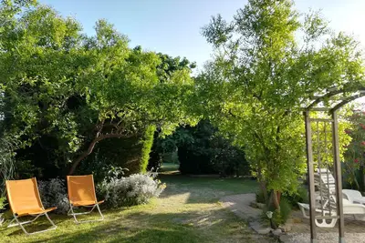 Image de Villa avec grand jardin clos  -  Calme - Mer - Camargue - avec wifi