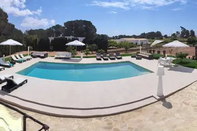Image de Maison / Appartement Avec Piscine