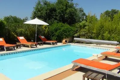Image de Villa climatisée, piscine privée chauffée, salle de fitness, proche de Cannes