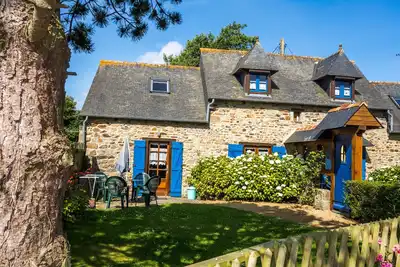 Image de Maison de pecheur avec jardin, prox Bréhat Paimpol Perros guirec.