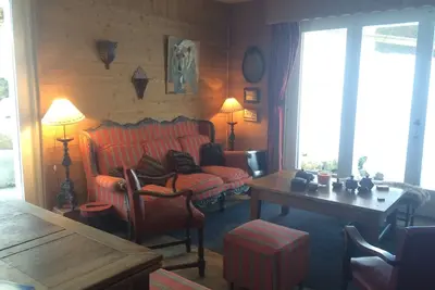 Image de Appartement bcp charme calme absolu 100 mètres place du village et remontée Meca