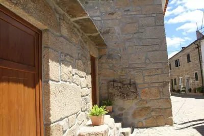 Image de Logement rural Casa da Eira - Maison avec jardin - Wifi gratuit