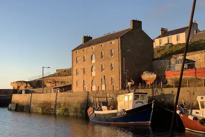 Image de Appartement de luxe surplombant le port, la baie et le Moray Firth