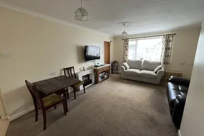 Image de Spacieux appartement d'une chambre avec parking hors route et wifi gratuit