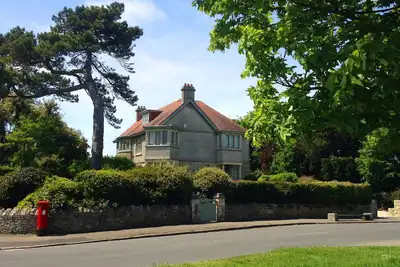 Image de Parfait pour les réunions de famille et d'amis à Swanage, Dorset avec vue sur la mer