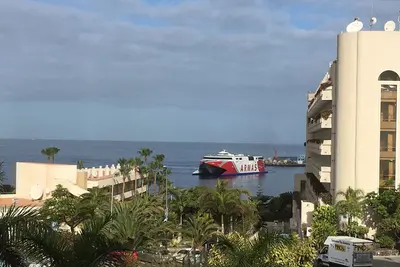 Image de Spacious apartment Paloma Beach, pool, sea, mountain & garden views