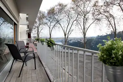 Image de Appartement 2 chambres avec vue sur la rivière