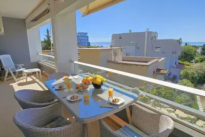 Image de Spacious Apartment in Vibrant District of Split With Great Night Life