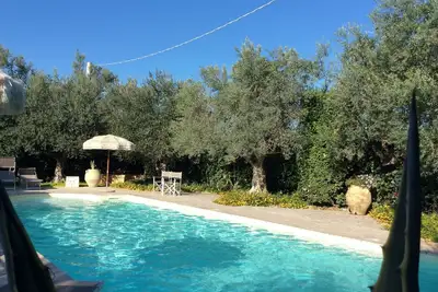 Image de \"Casale Giacinta\" ancien chalet entre mer et montagne avec piscine