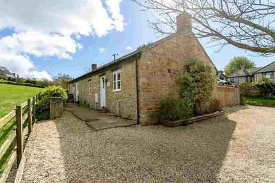 Image de The Brambles - Cottage d'une chambre près de la côte du Dorset.