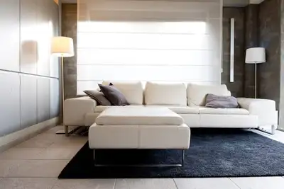 Image de Luxe appartement design, près de la mer avec jardin et parking privé