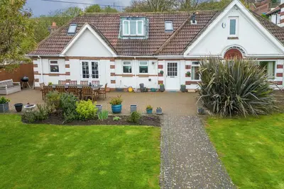 Image de Maison individuelle à Sandsend à 100m de la plage avec vue sur la mer et grand jardin