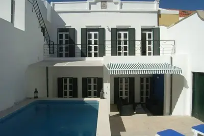 Image de Casa Da Viuva (The Dower House) (Al 20549)