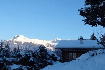 Chalet familial avec vue fantastique sur les Alpes Bernoises