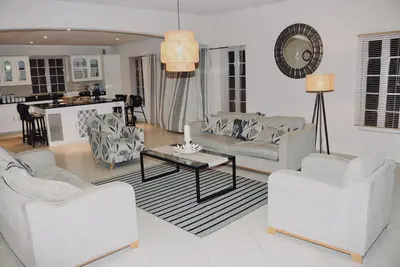 Sérénité: Beautiful Villa, Inch Marlow, Christchurch, Barbados