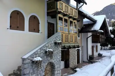 Image de Canazei - élégant appartement, garage privé, wifi, excellent emplacement